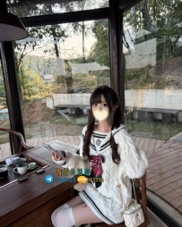 伊娃：160/C/45/21歲  #高雄8000