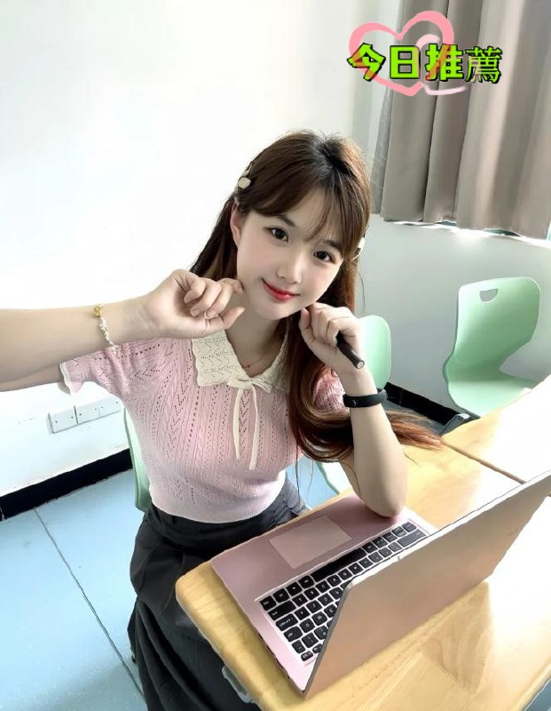 a9b593f8-be1e-4d9a-be6c-915d50753876.jpg